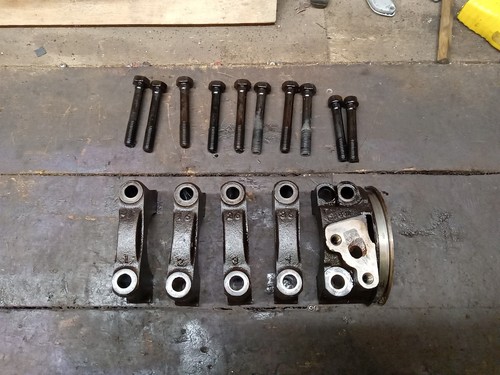 Dodge 318 engine main caps - 318, la